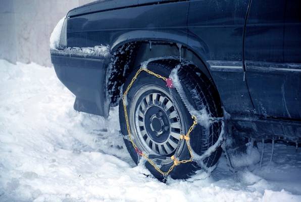 Nova pravila o zimskoj opremi za sva vozila; ne poštujete li ih, kazna je 700 kn
