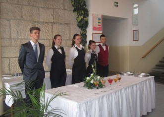 Učenici TUŠ Antona Štifanića uspješni na natjecanju GASTRO 2014. održano na Rabu