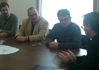 Gradonačelnik i suradnici Damir Miloš i Daniel Šaškin održali radni sastanak sa biskupom Kutlešom i župnikom Lekajem o programu za blagdan Dana Sv. Maura