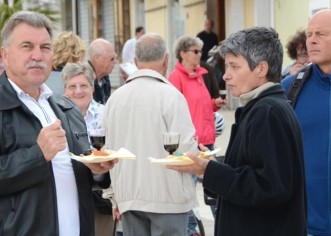 U Poreču održan tradicionalni uskrsni doručak