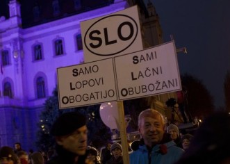Slovenskih 10 godina u EU: od euforije do nesigurnosti