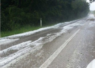 Nevrijeme u unutrašnjosti Istre, Dikliće poharala tuča (Istramet)