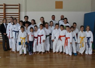 Karate klubu Finida 22 medalje u finalu Županijske lige