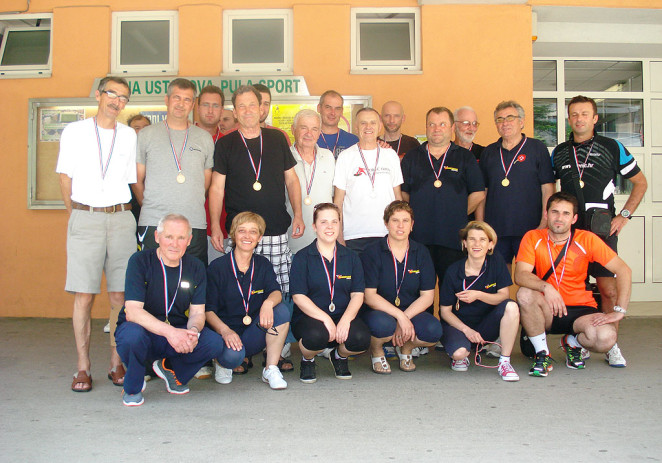 Stolni tenis: U Puli održano Prvenstvo veterana Istarske županije