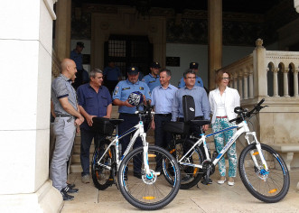 Predstavljen projekt „Policajci na biciklima“