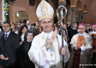 Biskup Kutleša razriješio brojne svećenike u istarskim župama