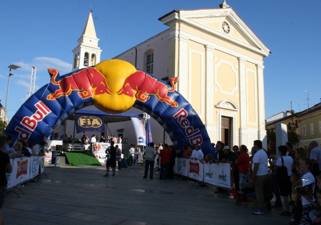 Na Trgu slobode svečano otvoren 41. Croatia Rally