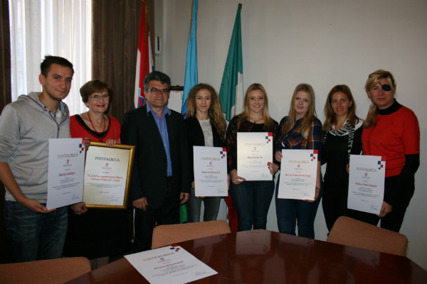 Učenici TUŠ Antona Štifanića prezentirali gradonačelniku svoj projekt “Dostupnost nas povezuje” pohvaljen na Danima turizma