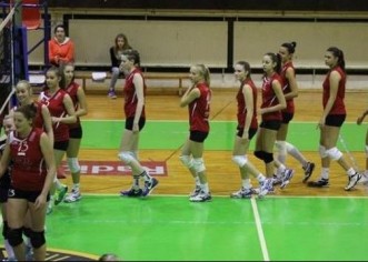 Odbojka: Porečanke rutinski do nove pobjede koja ih je održala na čelu