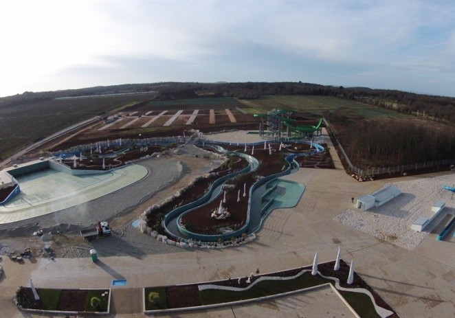 Češka tvrtka uložila 25 milijuna eura u aquapark s grijanom vodom!