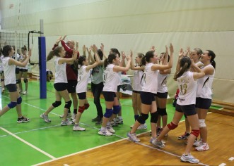 Ženski porečki odbojkaški klub radi odlično s mladima