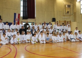 U Vrsaru održan međunarodni karate seminar