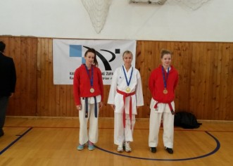 Karate: Održano Županijsko prvenstvo u borbama – Finida osvojila zlato i broncu
