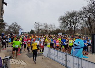 Premijerni porečki polumaraton na tri staze okupio 350 trkača i trkačica