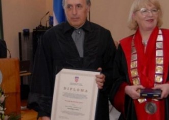Korado Korlević počasni doktor Sveučilišta u Zadru