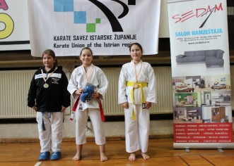 Karate: U Poreču održano završno kolo Županijske lige u borbama za uzrast od 8 do 13 godina