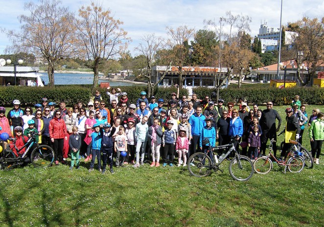 U Poreču održana vesela 7. Obiteljska biciklijada