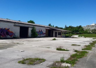 Napušteno skladište “stare Vindije” postaje parkiralište