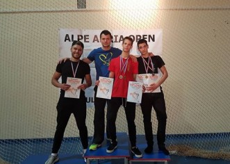 Kick boxing klub Vrsar prvi službeni nastup završio s čak pet medalja !