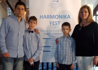 Leon Korenić i Filip Žiković osvojili nagrade na 6. Međunarodnom festivalu harmonike u Tivtu