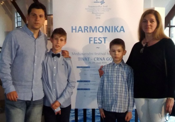 Leon Korenić i Filip Žiković osvojili nagrade na 6. Međunarodnom festivalu harmonike u Tivtu