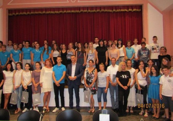 Valter Flego održao prijem za državne prvake učenika OŠ i SŠ Istre
