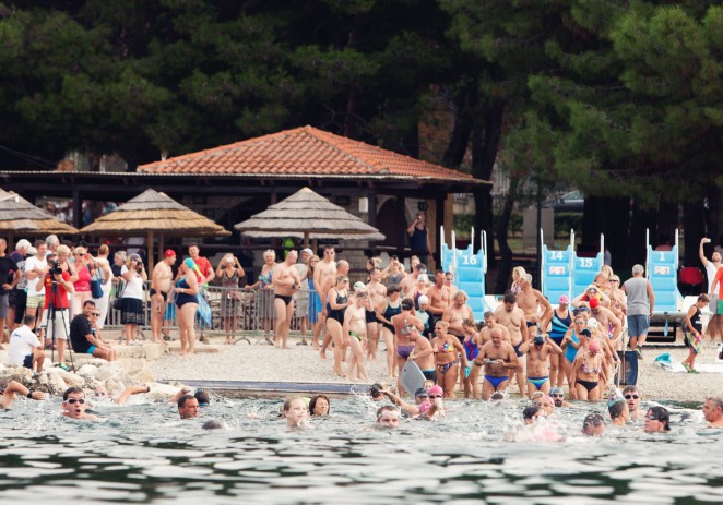 Prošle subote u Poreču rekordan rekreativni plivački maraton “Porečki Delfin” – sudjelovali plivači iz čak 17 zemalja !