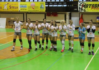 Započela je nova odbojkaška sezona u koju su odbojkašice OK Poreč ušle u punom pogonu od najmlađih do prve ekipe