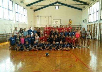 Odbojka: djevojčice Sv. Lovreča nakon 4. kola na vrhu ljestvice županijske lige