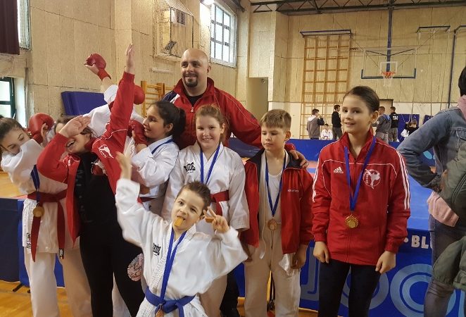 11 medalja za Karate klub Finida na Županijskoj ligi u borbama za mlađe uzraste