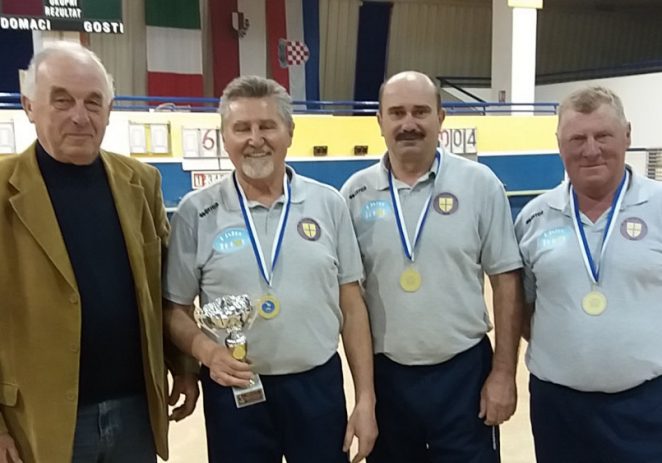 Boćanje: Mirko Perhat, Silvio Beaković i Janko Pastorčić, boćari Vižinade, osvojili su naslov veteranskih prvaka Istre u trojkama