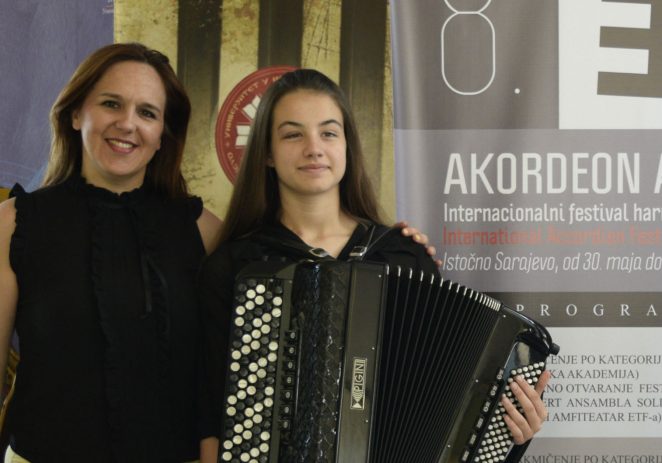 Učenica Umjetničke škole Poreč Antonela Glavić osvojila prvu nagradu u Sarajevu