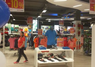 Službeno otvoren Riva Mall u Poreču