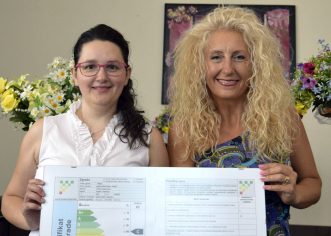 Projekt energetskog certificiranja objekata javne namjene ide dalje – i Umjetnička škola Poreč postala vlasnik energetskog certifikata