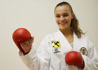 Nekadašnja članica karate kluba Finida, Marina Vuković, nastupa na Svjetskom prvenstvu za kadete