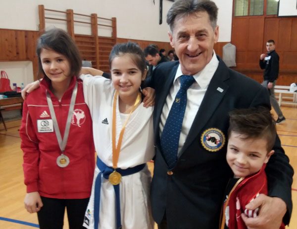 Novih 6 medalja za karate klub Finida