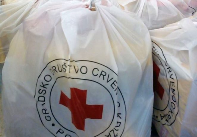Uskršnji paketi Crvenog križa Poreč za potrebite građane Poreštine