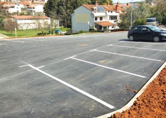Ulica Alekse Šantića dobila 22 nova parkirna mjesta