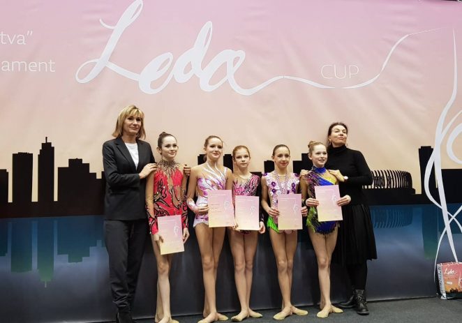 Porečke ritmičke gimnastičarke uspješno otvorile sezonu nastupom na Leda cup-u u Zagrebu