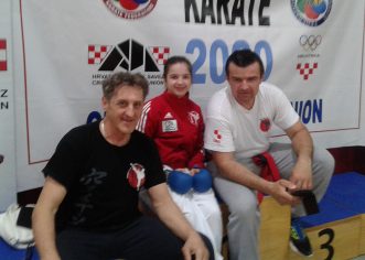 Karate: Zoe Pašagić i Sonja Rajko nastupile na Prvenstvu Hrvatske