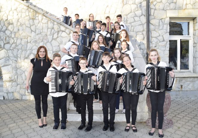 Veliki uspjesi učenika Umjetničke škole Poreč na 10. međunarodnom festivalu „Dani harmonike“ Ugljevik- Bjeljina – Beograd