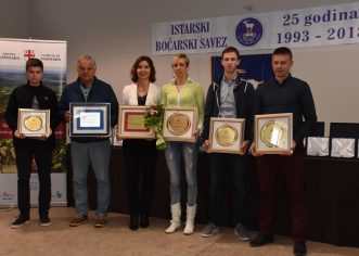 Proglašeni su i najbolji boćari i boćarski kolektivi Istre za 2017.