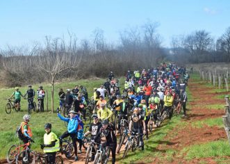 Na prvoj MTB proljetnoj Parenzani okupilo se 190 biciklista
