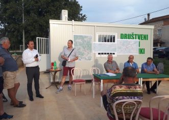 Mještanima naselja Veleniki prezentirani predstojeći radovi na izgradnji kanalizacijskog sustava