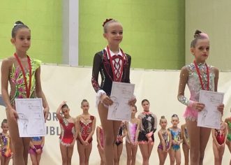 Ritmičarke Funtane i Vrsara s medaljom sa turnira u Ljubljani