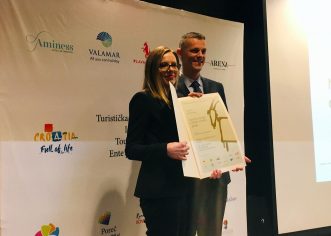 Plava Laguna osvojila Zlatnu kozu za vizualne komunikacije novog brenda –  Nagradu će donirati za djecu Uljanikovih radnika