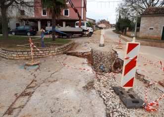Širi se vodovodna mreža u porečkim naseljima Materada, Červar, Žbandaj i Ladrovići
