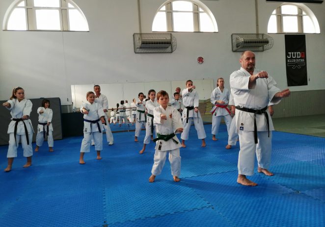 U Palestri održan karate seminar u katama