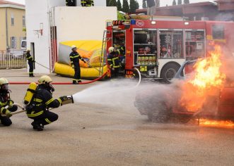 POŽAR KUĆE U MJESTU BONACI: Brza intervencija vatrogasaca