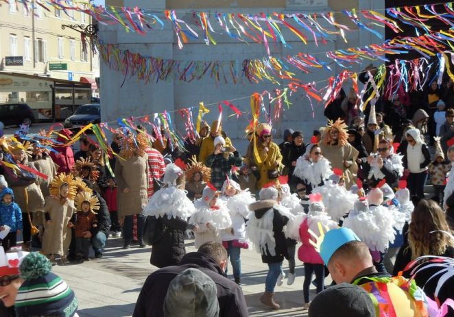Veliki mali karneval i ove godine okupio gotovo 1000 djece u Poreču